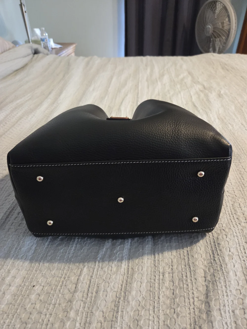 EUC Dooney & Bourke Black Lucca Leather Barlow Bag